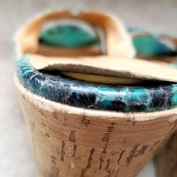 Fashion Bug Womens Snake Sz 9.5 M Blue Open Toe Slide 4" Wedge Sandals - Picture 7 of 12